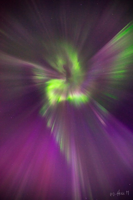 The Lyngen Chalet under the northern lights in the Lyngen Alps